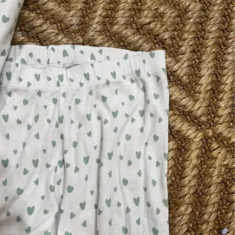 Kid’s Lake Pajamas- size 12 - mint hearts